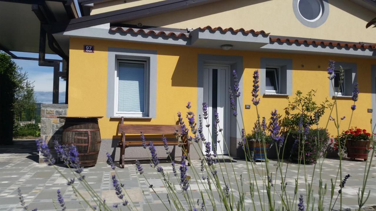 Apartma Brnistra Ginestra Koper Exteriér fotografie