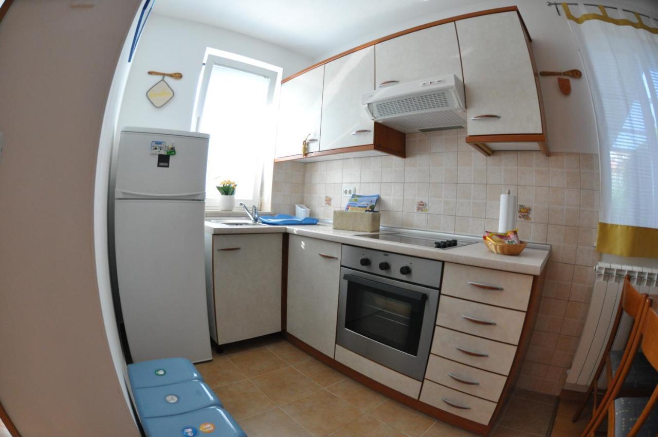 Apartma Brnistra Ginestra Koper Exteriér fotografie